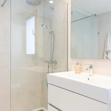 Lejlighed Stylish 2 Bed In Vanian Gardens Rdr572 Estepona